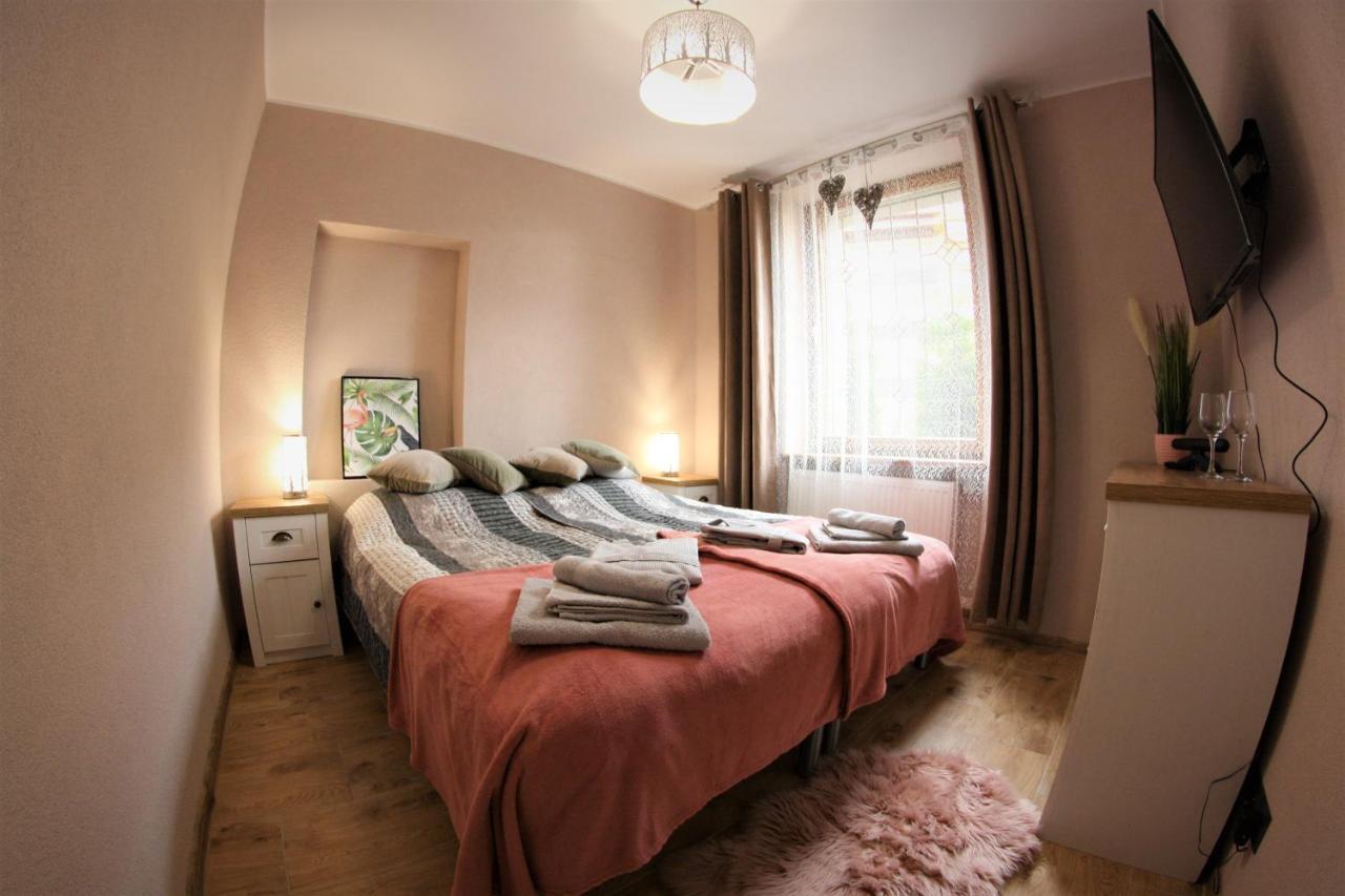 Apartamenty Zielone Centrum Stronie Śląskie Esterno foto